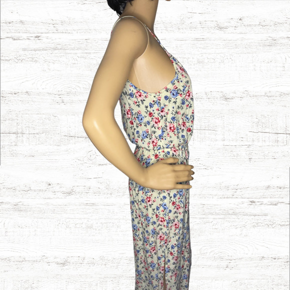 Floral Jumpsuit - Picture 3 of 10